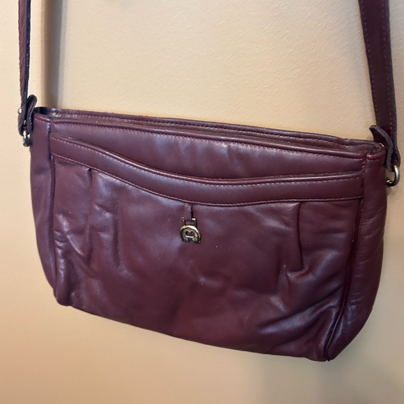 Etienne Aigner Handbags - VTG 70’s Etienne Aigner Leather Burgundy Wine Crossbody Adjustable Strap Purse